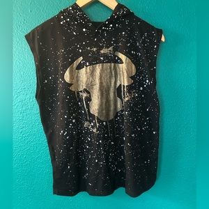 Fresh Laundry Boys size XL 18/30 sleeveless hooded splatter shirt